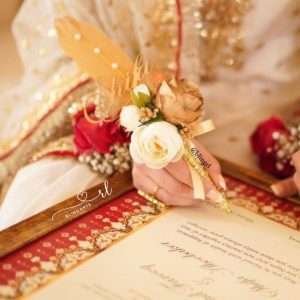Nikah Pen in White and Gold with Gold Feather