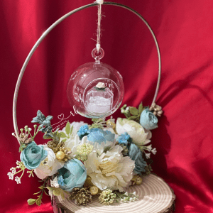 Engagement Ring Stand in Ice Blue with Log base