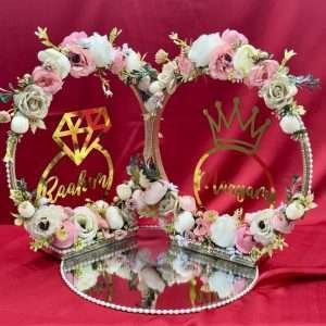 Double Hoop Engagement Ring Stand with glass base