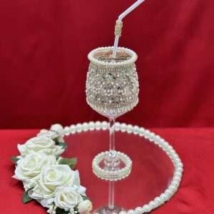 Doodh Pilai set with White Roses